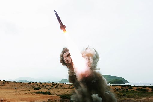 Nordcorea ha “salutato” elezioni Usa con lancio multiplo di missili