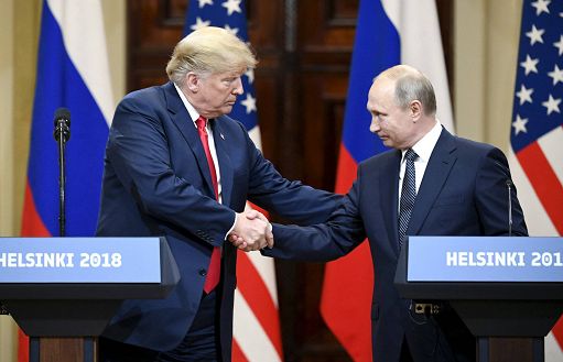 Putin: “Vorrei congratularmi con Trump per aver vinto le elezioni”