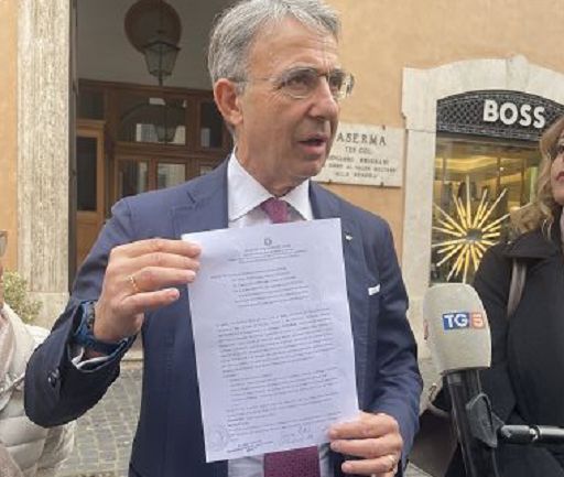 Orsi, Costa (M5s): denunciato per omicidio di M91 il presidente Fugatti