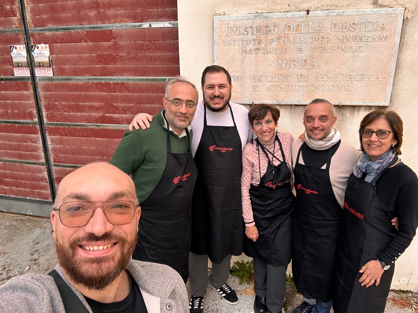 Al carcere minorile di Nisida, “L’ALTrA Cucina… Per un pranzo d’amore”