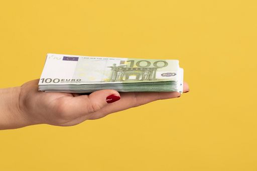 Banche, Ft: arriva nuova pioggia di dividendi in Europa (123 mld)
