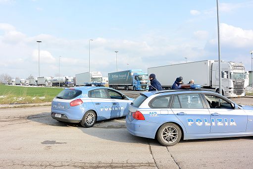 A Capodanno meno feriti e incidenti: decurtati 22mila punti patente