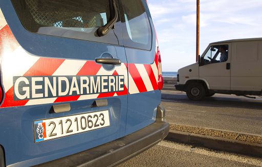 In Francia un detenuto prende in ostaggio 5 persone nel carcere di Arles