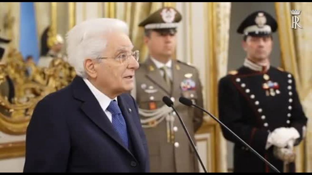 Mattarella: “Diplomatici sempre impegnati nella ricerca della pace”
