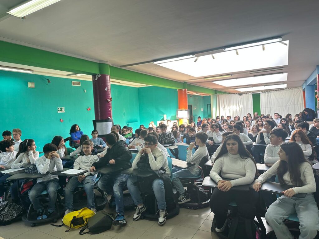 “Il Premio Campania Terra Felix” entra nelle scuole