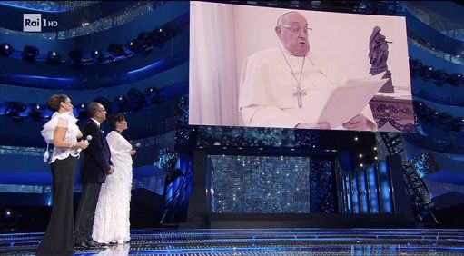 Sanremo, Conti: il video del Papa girato il 12 gennaio, arrivato il primo febbraio