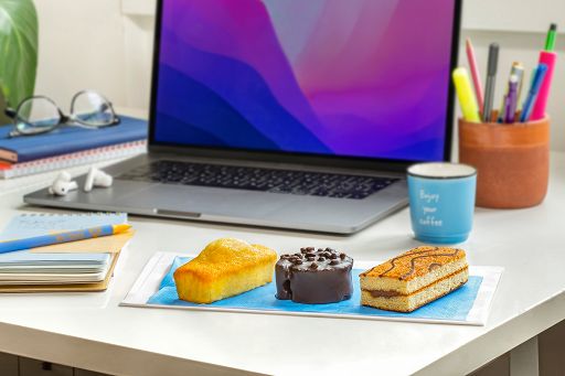 Consumi,merenda in ufficio: una abitudine per 9 italiani su 10