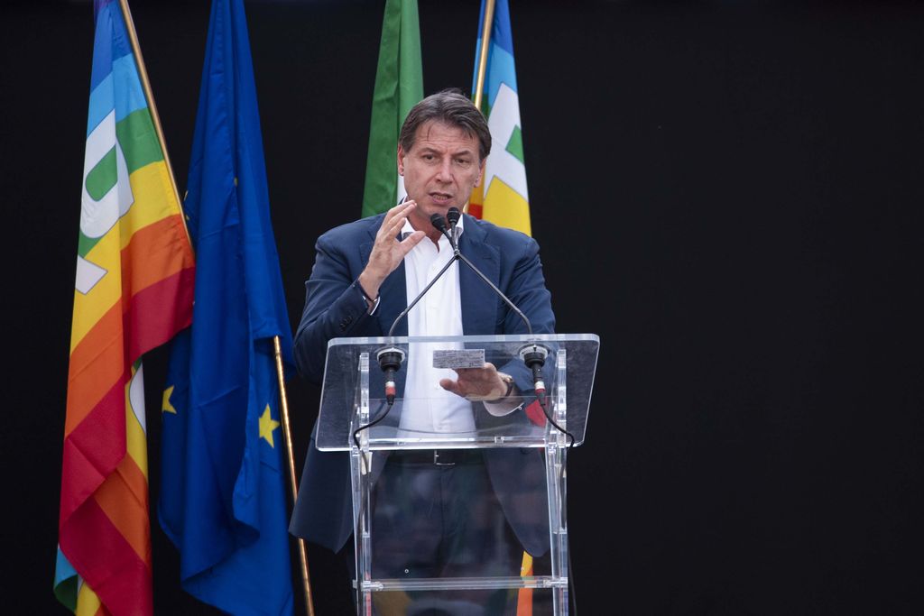 Ue, Conte: sul piano di riarmo Giorgetti si dissocia da Meloni