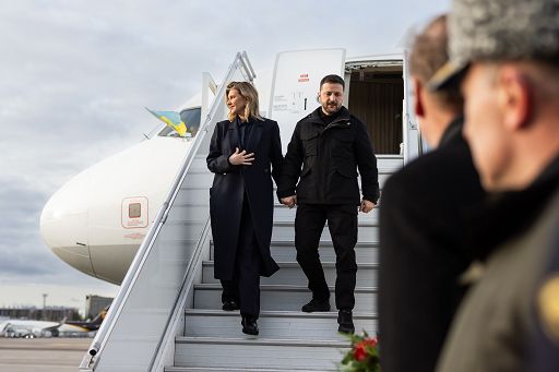 Zelensky: l’Europa sia al tavolo trattative. Yermak: non riconosceremo territori occupati come russi