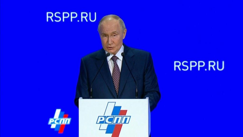 Telefonata Putin-Trump, il Cremlino: impegno per una soluzione pacifica del conflitto in Ucraina