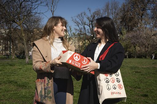 Pasqua con Emergency, con la “Colomba di Pace” per vittime di guerra
