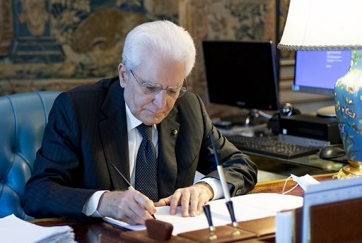 Mattarella: dolore per le violenze inaccettabili in Medio Oriente, solidarietà ai civili innocenti