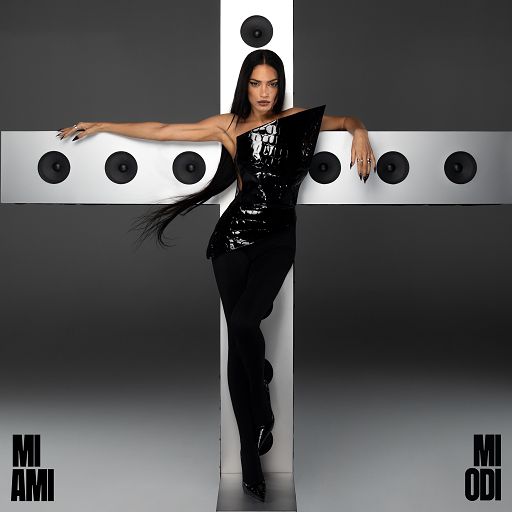 Elodie annuncia l’uscita dell’atteso album “Mi ami Mi odi”
