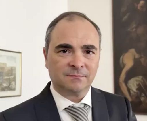 Stabile (CGIE): numero espatriati crescente, intervenire per rientro