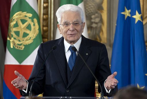 A Mattarella impiantato un pacemaker: ha passato una notte tranquilla, condizioni stabili