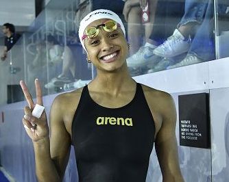 Nuoto, Sara Curtis record nei 50sl, battuto primato di stamane