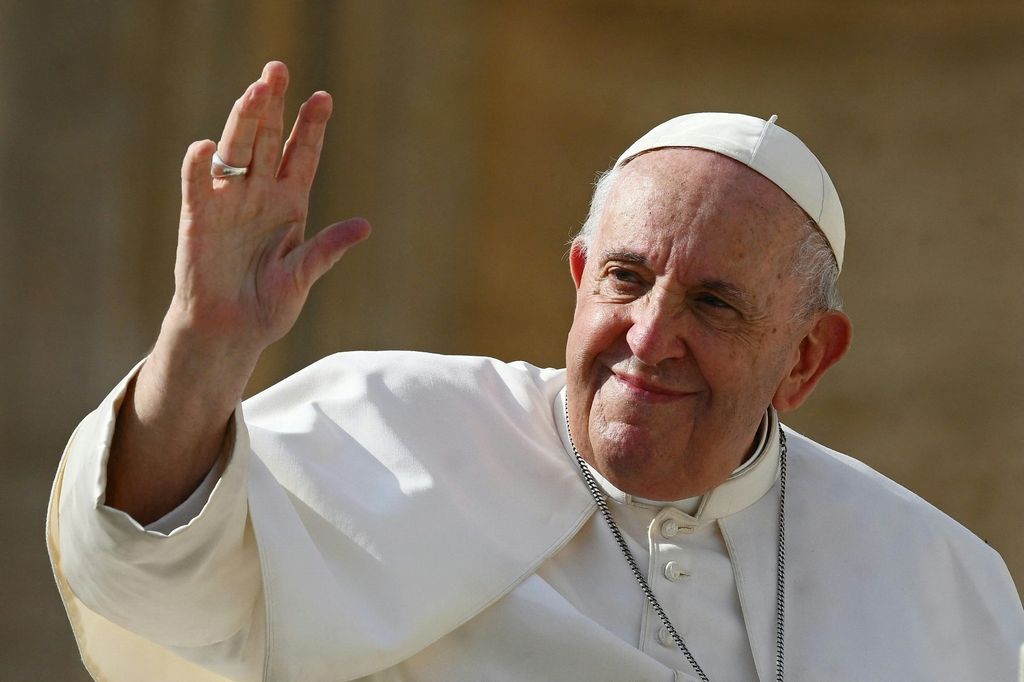 Il Vaticano: Papa Francesco è morto per un ictus cerebrale