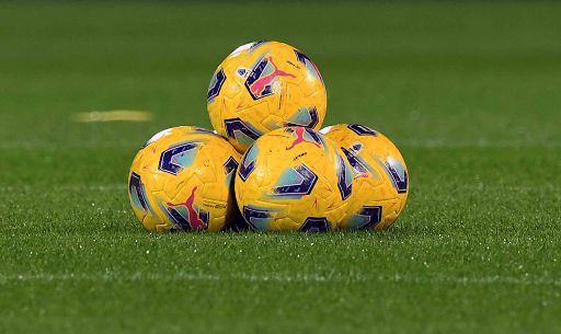 Calcio, classifica di serie A: il Napoli vola, +3 sull’Inter