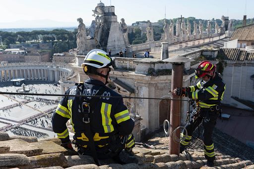 Conclave, prosegue il toto Papa. Effetto Trump al contrario?