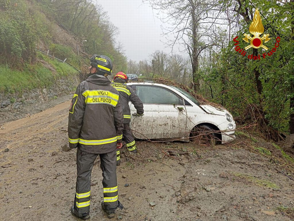 Maltempo, ancora temporali intensi, allerta gialla su 15 regioni