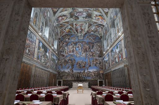 Il Conclave, i riti e i segreti dei cardinali custoditi nella Capella Sistina