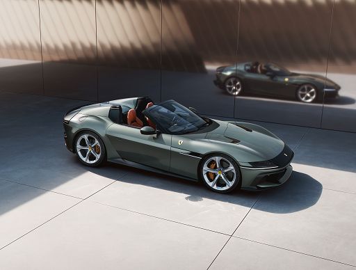 Ferrari: conti I trim. in crescita, anteprima bev in primavera 2026