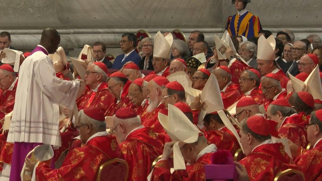 Conclave, al via i riti per l’elezione del Papa