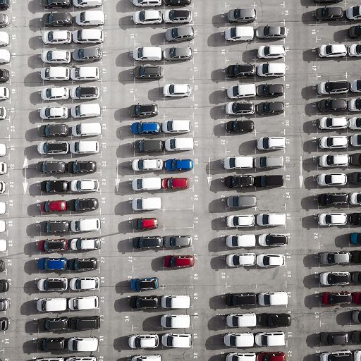 Auto: mercato Ue in calo fino al 2030, brand tedeschi più penalizzati