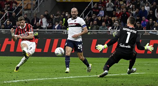 Calcio, Milan-Bologna 3-1, decisiva una doppietta di Gimenez
