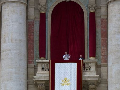 Il Papa: un dono per me iniziare il mio servizio nella domenica del Buon Pastore