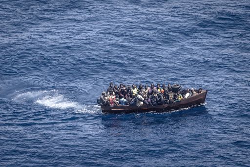 Migranti, a Lampedusa arrivati 3 morti: due sono bambini