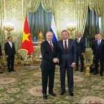 Zelensky: giovedì aspetterò Putin in Turchia, non trovino scuse
