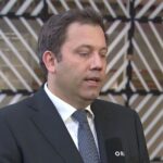 Germania, neo ministro Finanze risponde solo in tedesco alle domande