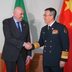 Crosetto a Berlino vede omologo cinese, l’ammiraglio Jun Dong