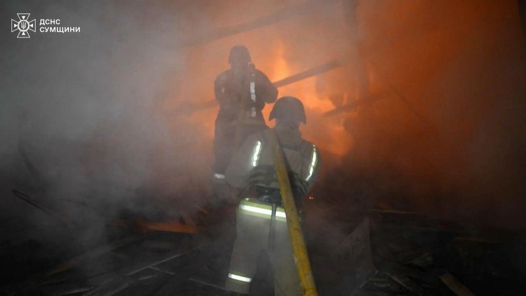 Droni russi fanno 9 morti a Sumy poche ore dopo i colloqui a Istanbul