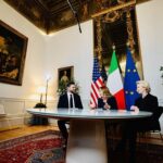 La mossa Meloni per riprendersi la scena, mette al tavolo Vance e von der Leyen