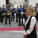 Meloni rivendica l’astensione ai referendum e assicura: il governo tiene