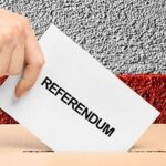 Referendum, urne aperte fino a domani alle 15