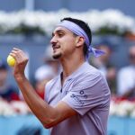 Tennis, Sonego vince all’esordio a Eastbourne