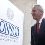 Mediobanca promette 4,9mld ai soci in 3 anni: offerta Mps senza razionale