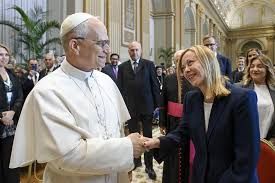 Meloni da Papa Leone e Parolin, guerre e fine vita all’odg in Vaticano