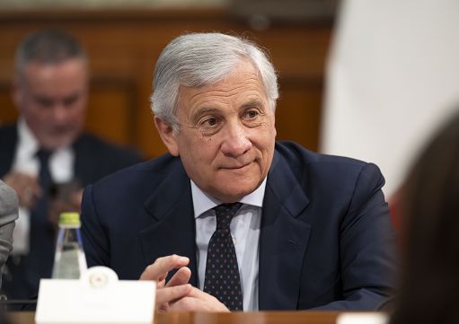 Dazi, Tajani: l’Ue tratta, per gli Usa poi Trump avrà l’ultima parola