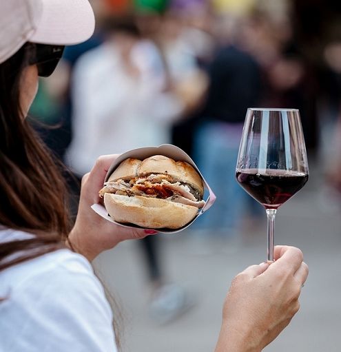 Indagine Altroconsumo su Autogrill: un panino fino a 8,5 euro