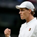 Tennis, Sinner in semifinale a Wimbledon, Shelton battuto in tre set