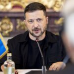 Zelensky: lanciati dalla Russia nella notte 400 droni e 18 missili