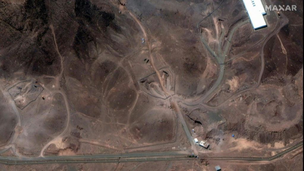 Axios: Putin ha chiesto all’Iran di accettare un accordo sul nucleare che escluda l’arricchimento dell’uranio”