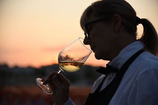 “Tramonto DiVino” torna in Riviera con vini e sapori regionali