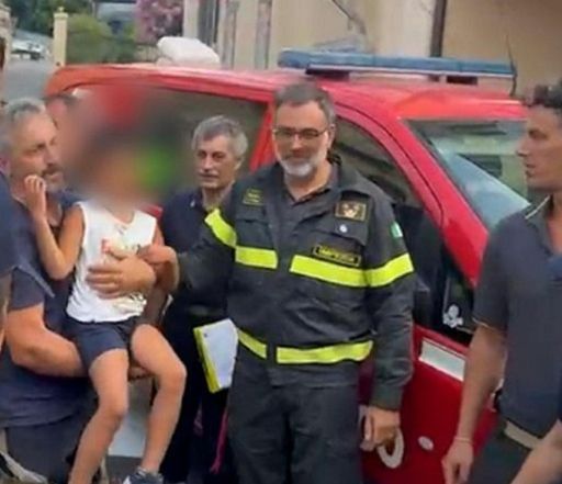 Ritrovato il bambino scomparso vicino a Ventimiglia, sta bene