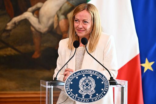 Cisl, Meloni: per governo centrale dialogo con parti sociali