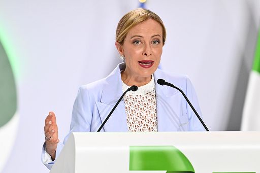 Meloni: giù arrivi illegali, avanti con soluzioni innovative